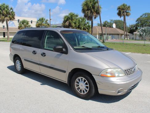 Used 2003 Ford Windstar LX FWD image 20