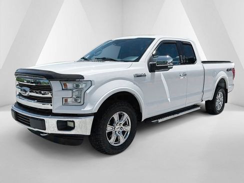 Used 2015 Ford F150 Lariat w/ Equipment Group 502A Luxury AWD/4WD image 3