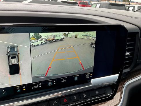 Used 2022 Chevrolet Silverado 1500 LT Trail Boss w/ LT Trail Boss Premium Package image 20