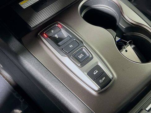 Used 2022 Honda Pilot Special Edition image 16