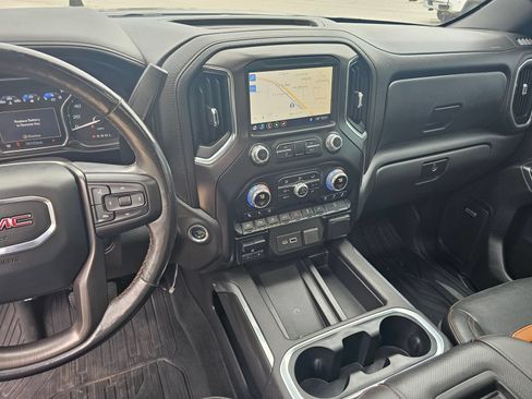 Used 2019 GMC Sierra 1500 AT4 w/ AT4 Premium Package AWD/4WD image 21