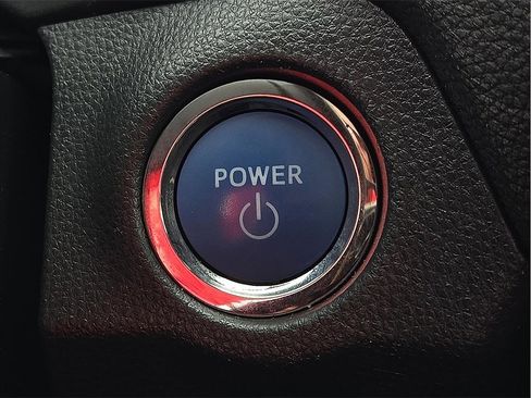 Used 2019 Toyota RAV4 XSE image 15