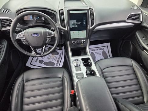 Used 2022 Ford Edge SEL AWD/4WD image 10