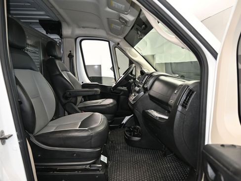Used 2017 RAM ProMaster 1500 image 40