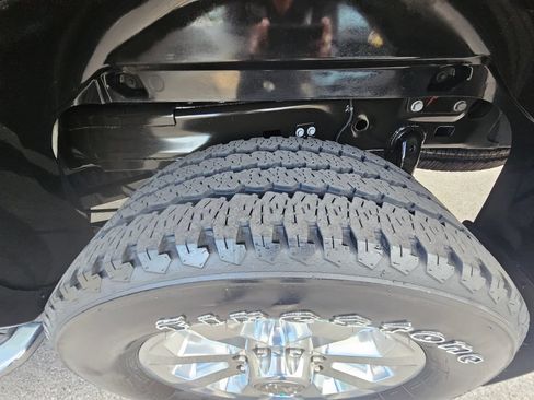Used 2020 RAM 2500 Laramie AWD/4WD image 25