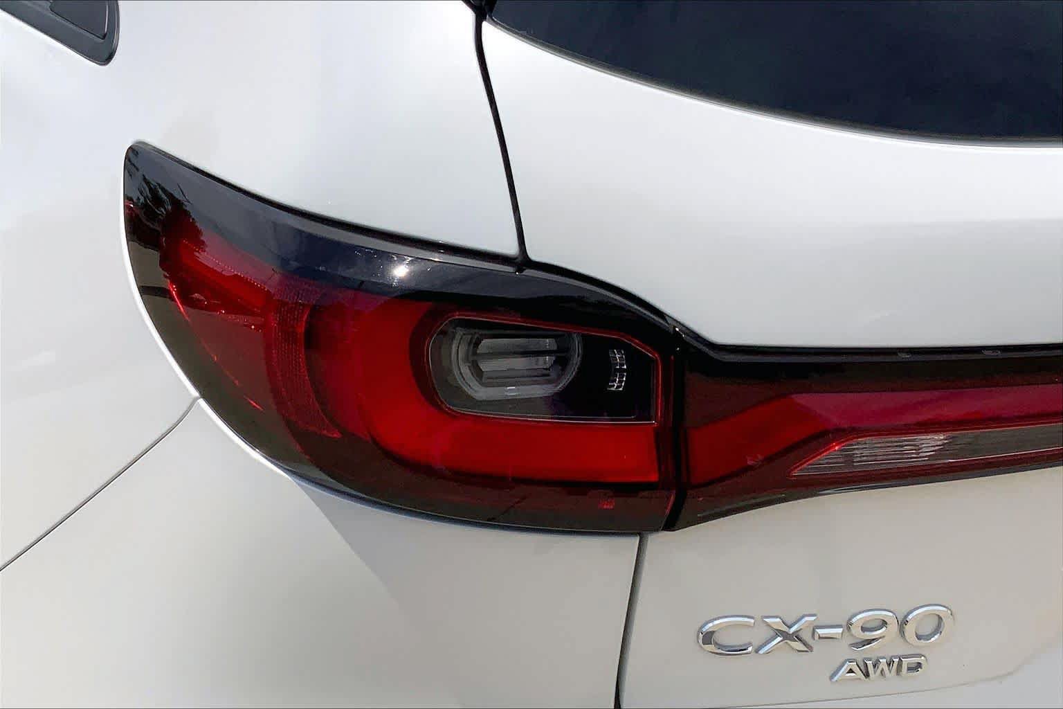 Certified 2025 MAZDA CX-90 Plug-In Hybrid w/Premium Sport AWD/4WD image 28