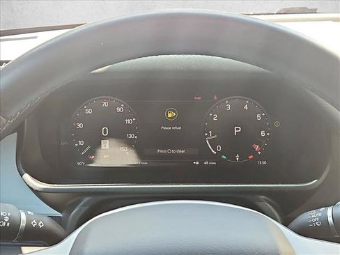 Used 2025 Land Rover Defender 110 S AWD/4WD image 11