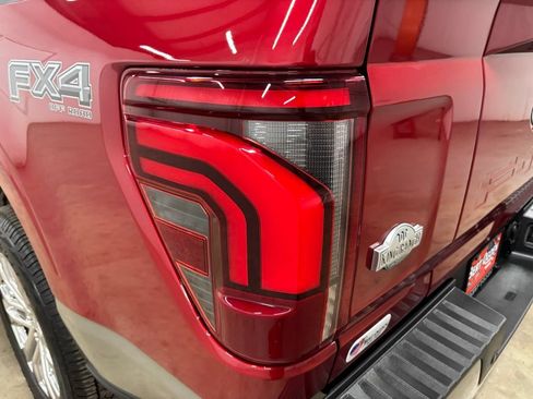 Used 2025 Ford F150 King Ranch w/ FX4 Off-Road Package AWD/4WD image 8