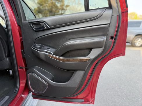 Used 2015 Chevrolet Tahoe LT image 25