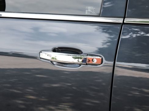 Used 2018 Chevrolet Silverado 1500 LTZ Z71 w/ Centennial Edition image 32