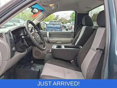 Used 2009 Chevrolet Silverado 1500 W/T AWD/4WD image 16