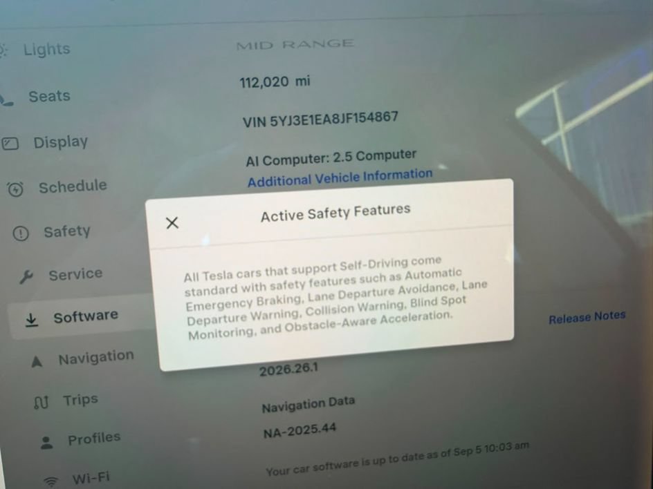 Used 2018 Tesla Model 3 Mid Range RWD image 37