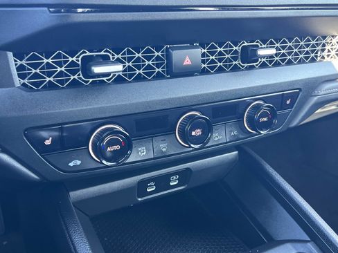 Certified 2023 Honda Accord EX image 14