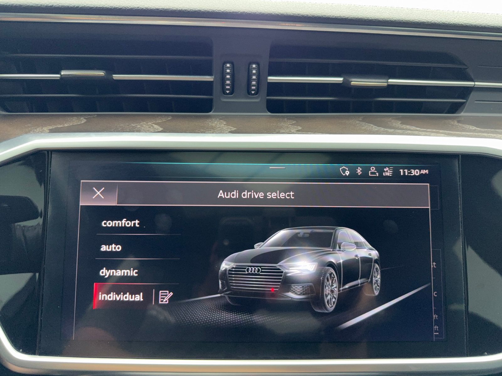 Used 2020 Audi A6 2.0T Premium Plus w/ Premium Plus Package AWD/4WD image 29