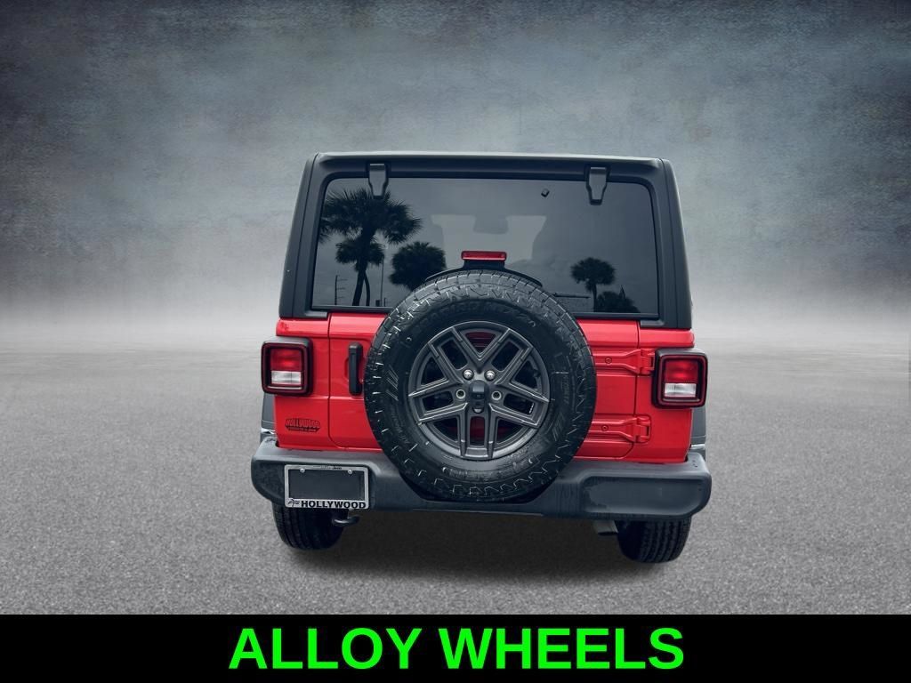 Used 2024 Jeep Wrangler Unlimited Sport AWD/4WD image 6