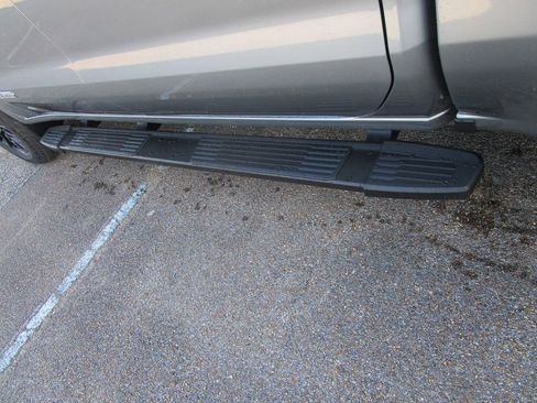 New 2026 GMC Sierra 1500 Elevation image 10