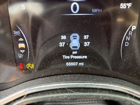 Used 2020 Jeep Grand Cherokee Altitude image 21