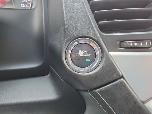 Used 2015 GMC Yukon SLT w/ HD Trailering Package image 13