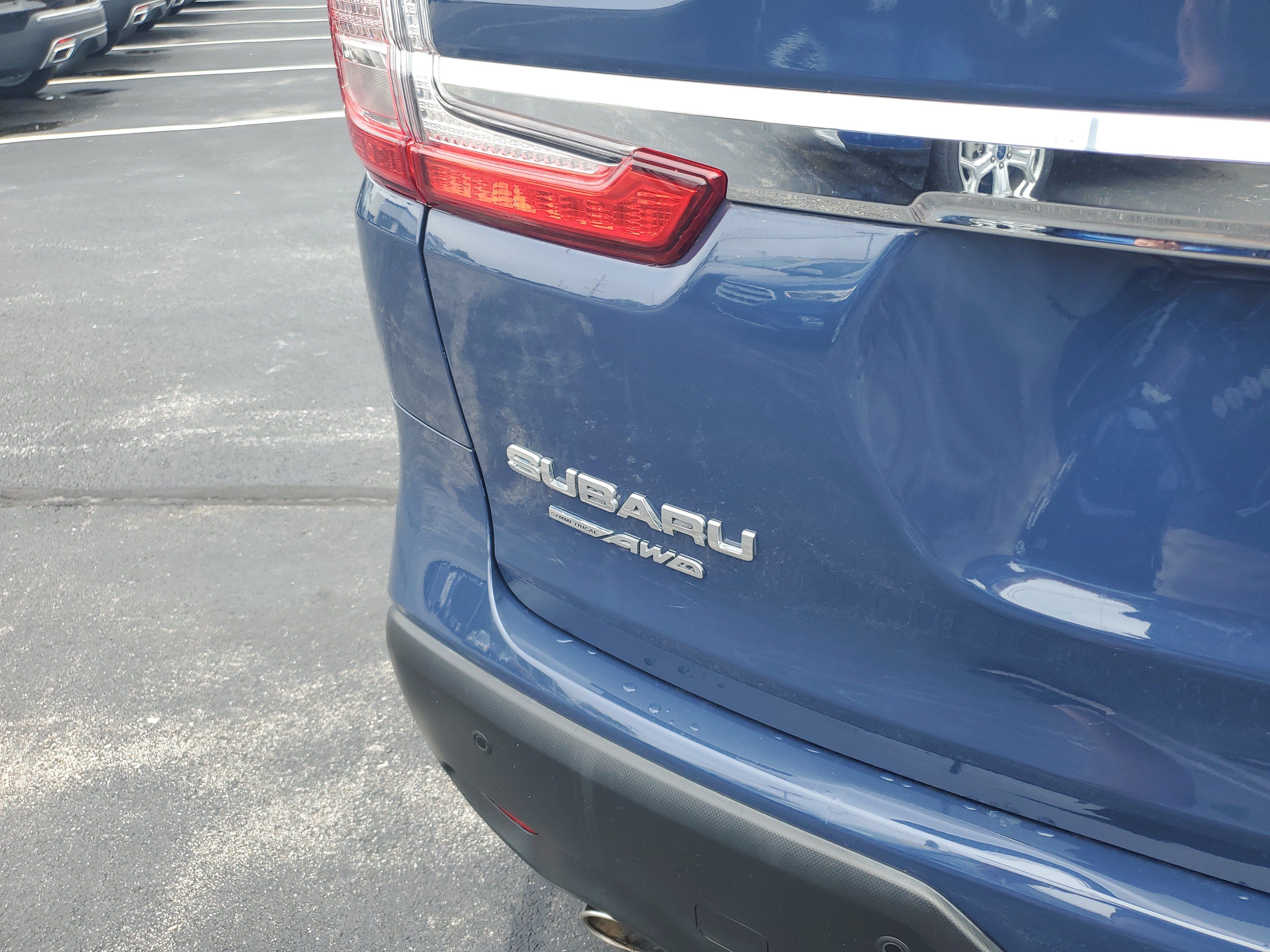 Certified 2023 Subaru Ascent Premium w/ Convenience Package AWD/4WD image 6