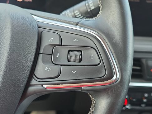 Certified 2024 Buick Encore GX Preferred w/ Comfort Package FWD image 19