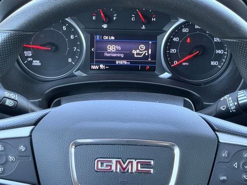 Used 2022 GMC Terrain SLE w/ Driver Convenience Package FWD image 20