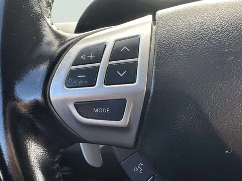 Used 2009 Mitsubishi Outlander XLS AWD/4WD image 26