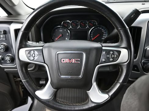 Used 2017 GMC Sierra 1500 SLE w/ SLE Value Package AWD/4WD image 19