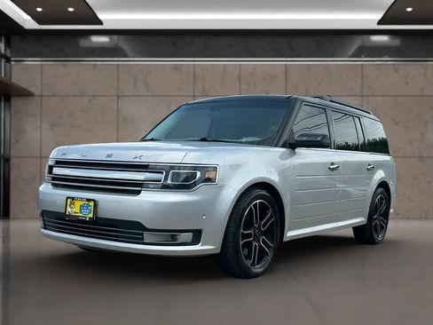 Used 2015 Ford Flex Limited w/ Equipment Group 303A AWD/4WD image 2