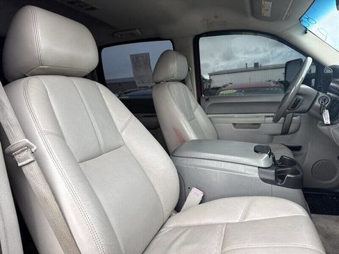 Used 2013 Chevrolet Silverado 2500 LT w/ Texas Edition image 19