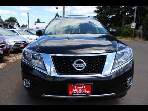 Used 2013 Nissan Pathfinder SL w/ SL Premium Pkg AWD/4WD image 2