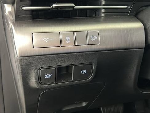 Used 2026 Hyundai Kona Limited FWD image 19