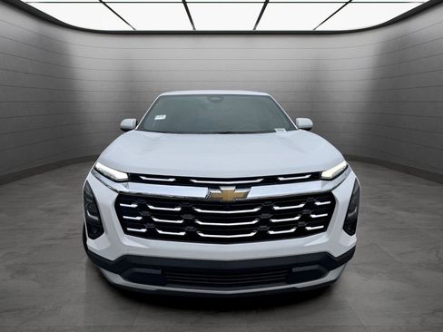 New 2025 Chevrolet Equinox LT w/ Safety and Technology Package image 29