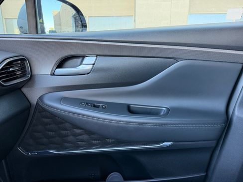 Used 2020 Hyundai Santa Fe SEL FWD image 16