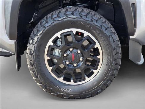 Certified 2024 Toyota Tacoma TRD Off-Road w/ TRD Off Road Upgrade Package image 23