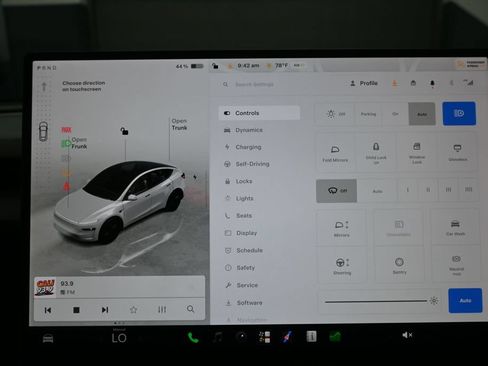 Used 2026 Tesla Model Y Long Range AWD/4WD image 13