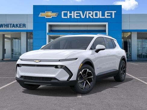 New 2026 Chevrolet Equinox EV LT image 30