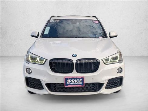 Used 2018 BMW X1 xDrive28i w/ M Sport Package AWD/4WD image 2