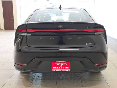 Certified 2024 Toyota Prius XLE AWD/4WD image 5