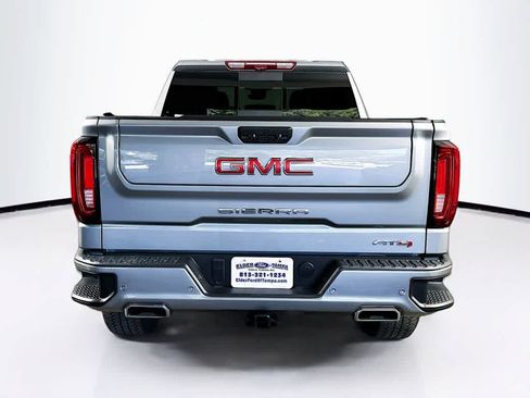Used 2024 GMC Sierra 1500 AT4 w/ Technology Package AWD/4WD image 5