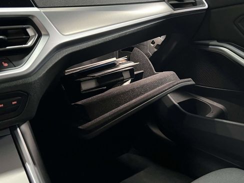 Used 2019 BMW 330i xDrive Sedan w/ Premium Package image 32