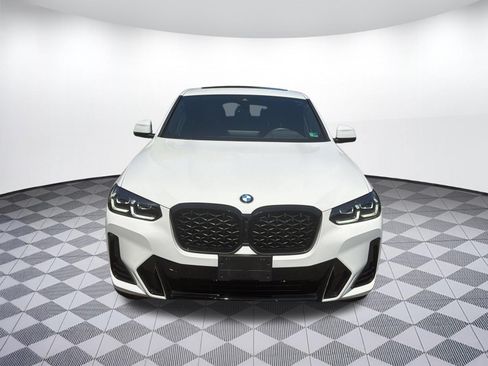 Used 2025 BMW X4 xDrive30i w/ Premium Package AWD/4WD image 6