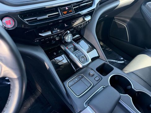 Used 2023 Acura MDX FWD w/ Technology Package image 22