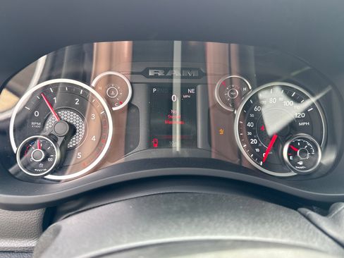 New 2026 RAM 2500 Tradesman AWD/4WD image 32