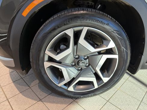 Used 2024 Hyundai Palisade Limited image 9