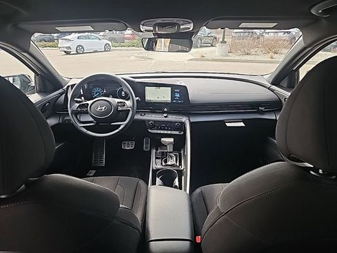 New 2026 Hyundai Elantra Sport FWD image 31