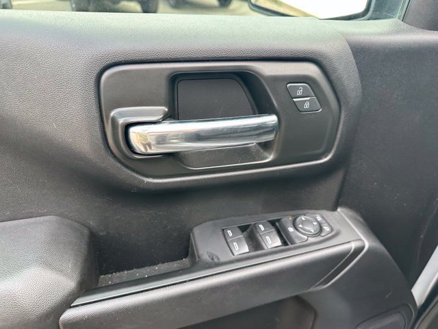 Used 2024 Chevrolet Silverado 1500 Custom w/ Turbomax Blackout Package AWD/4WD image 22
