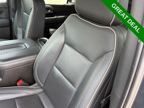 Used 2021 Chevrolet Suburban Premier w/ Texas Edition RWD image 35