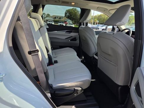 New 2027 INFINITI QX60 Luxe w/ Cargo Package FWD image 21