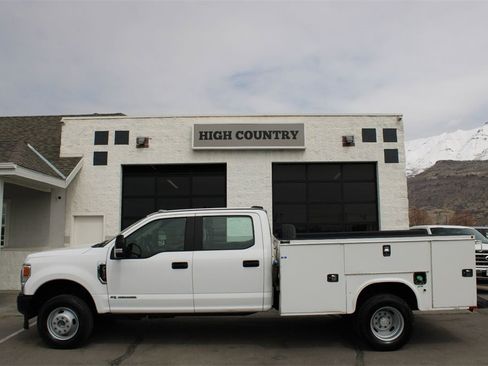 Used 2020 Ford F350 XL w/ Power Equipment Group image 6