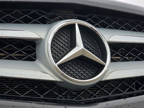 Used 2013 Mercedes-Benz GLK 350 4MATIC image 32